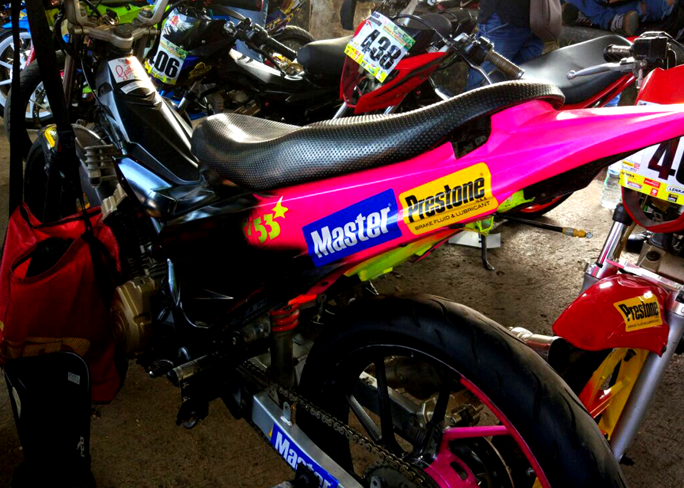 Oli Master dan Prestone Andal